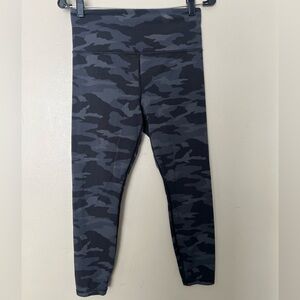 Athleta Black and Gray Camouflage Elation 7/8 Length Leggings